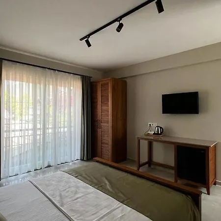 فندق Mimoza 5*